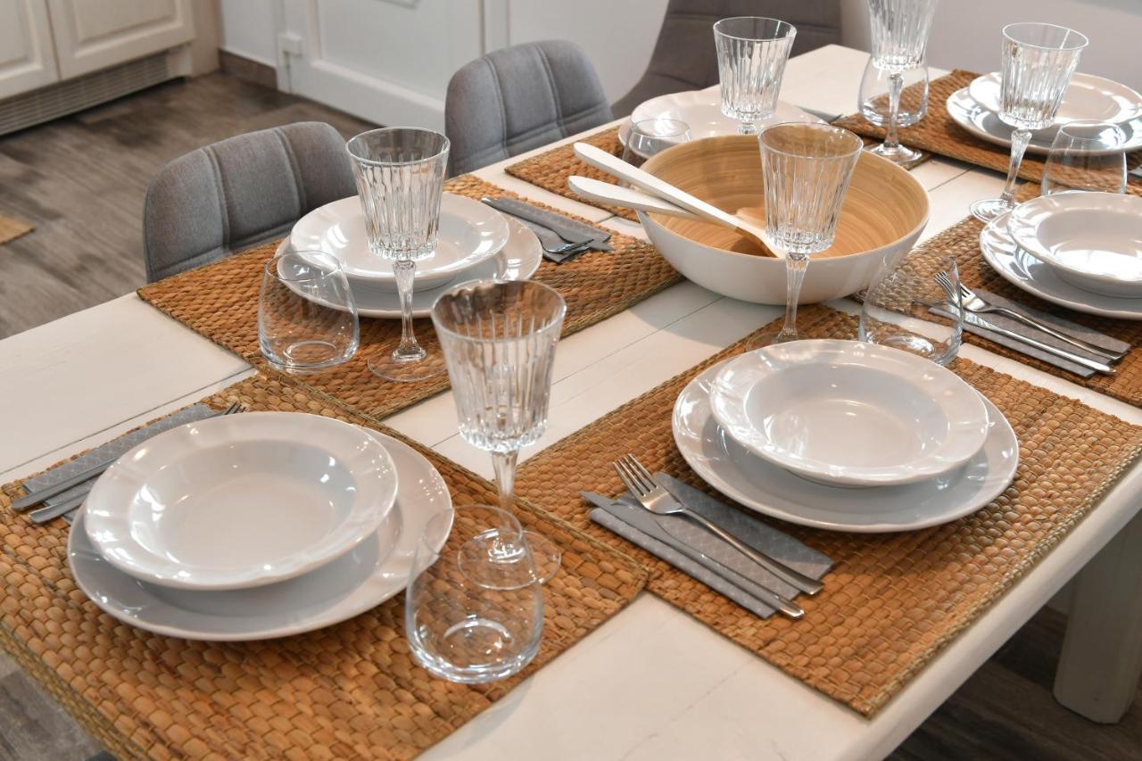 Ammos Luxury Rooms & Home Náusza Kültér fotó