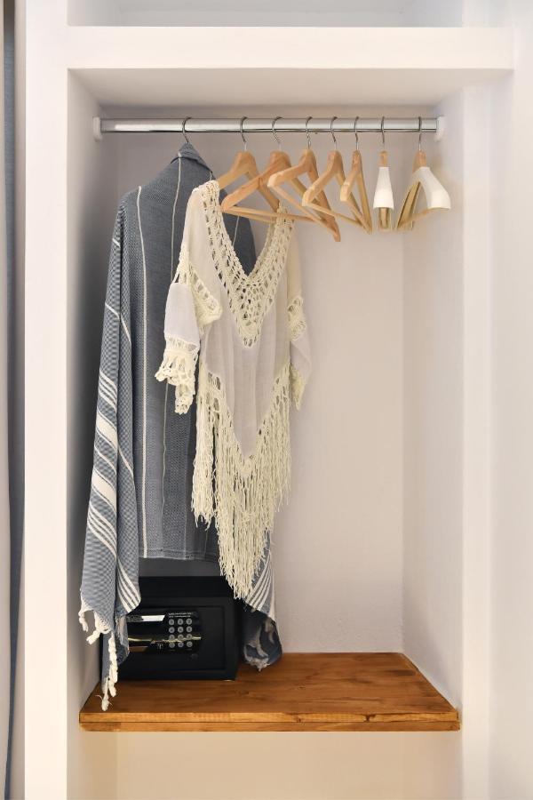 Ammos Luxury Rooms & Home Náusza Kültér fotó